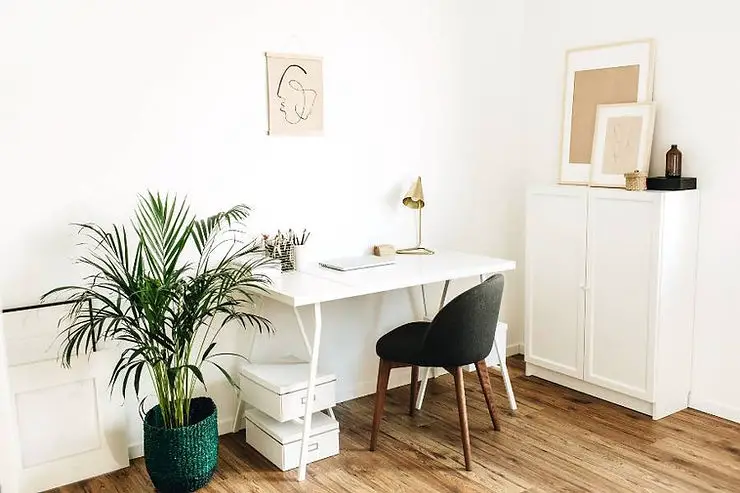 Home office declutter and minimalist office design ideas